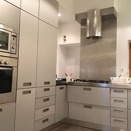 Apartment Chiado 4-bedroom Flat *