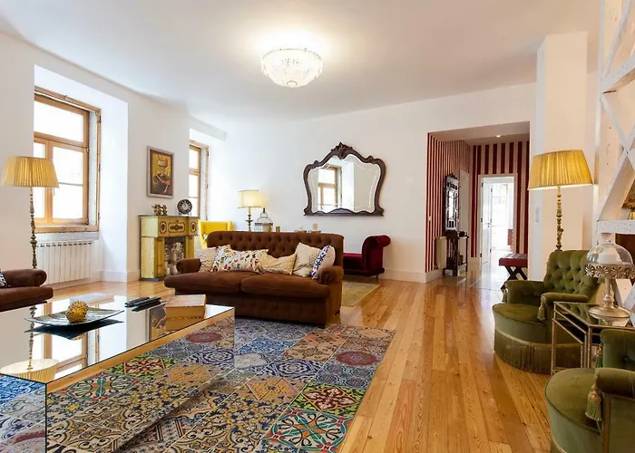 Apartman Chiado 4-bedroom Flat