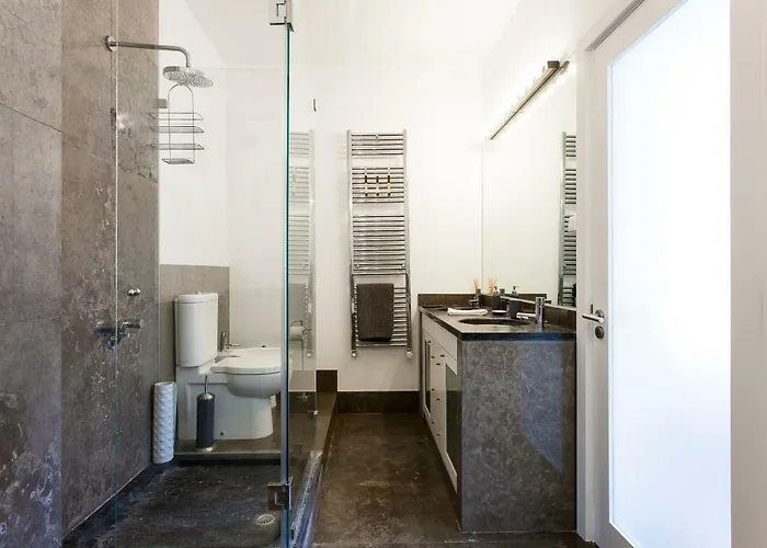Chiado 4-bedroom Flat Lisboa