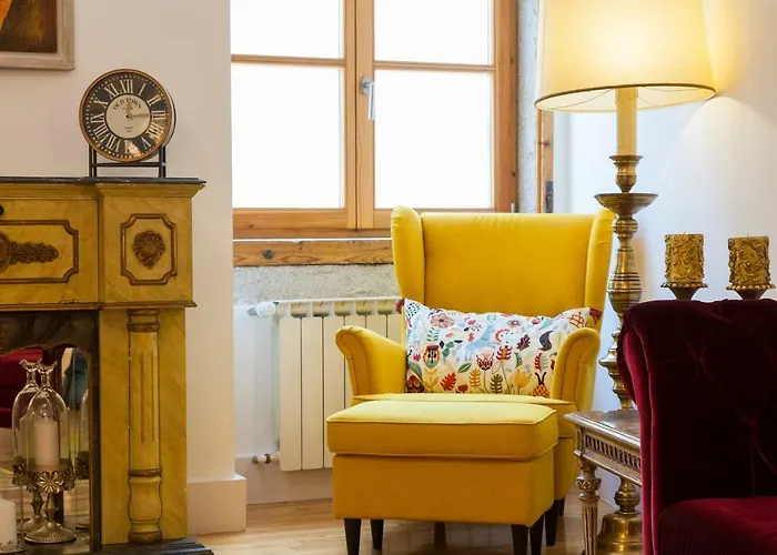 Chiado 4-bedroom Flat Apartamento *