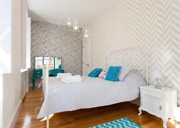 Apartman Chiado 4-bedroom Flat *