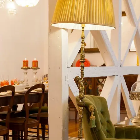 Chiado 4-bedroom Flat Lejlighed *